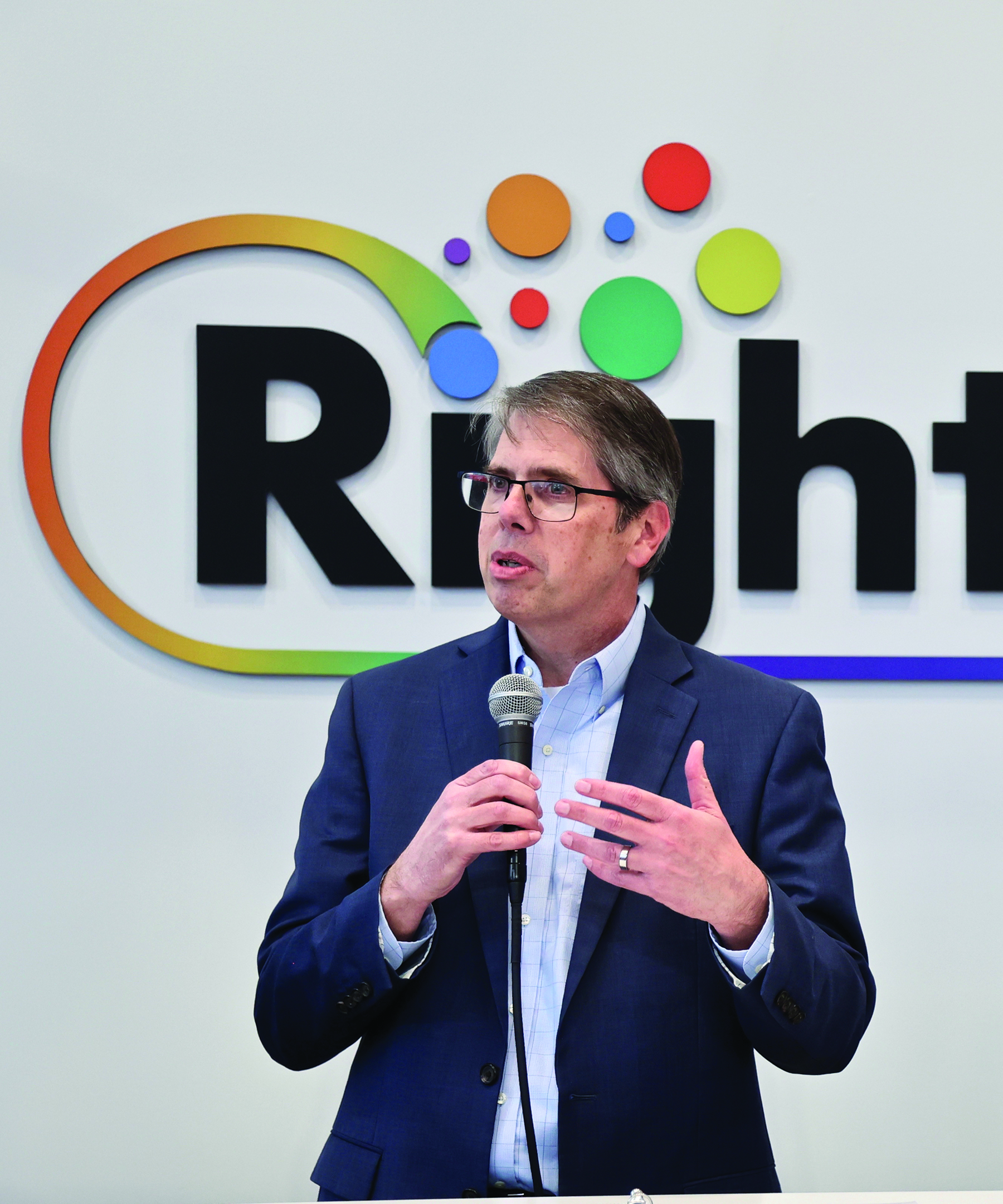 RightFiber Retail Store Opens